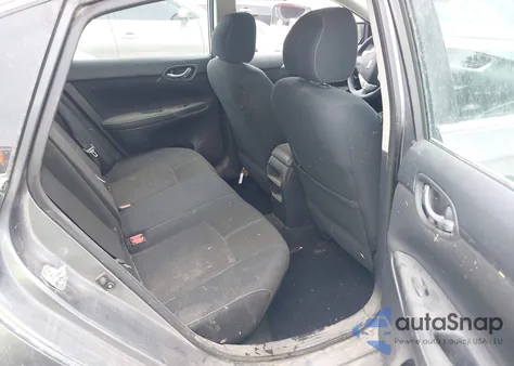 2018 Nissan Sentra S/Sl/Sr/Sv z USA, uszkodzony, nr VIN 3N1AB7AP0JY261254